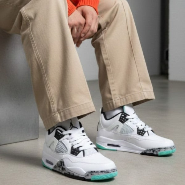 JORDAN RETRO 4