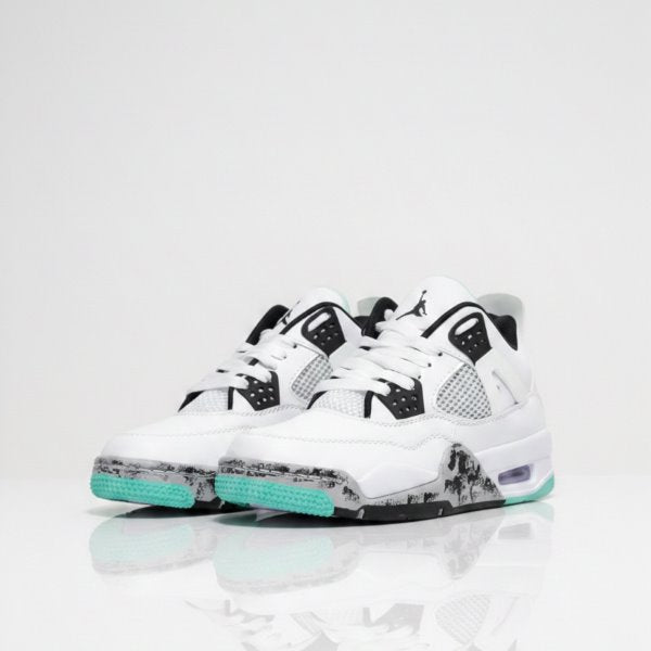 JORDAN RETRO 4