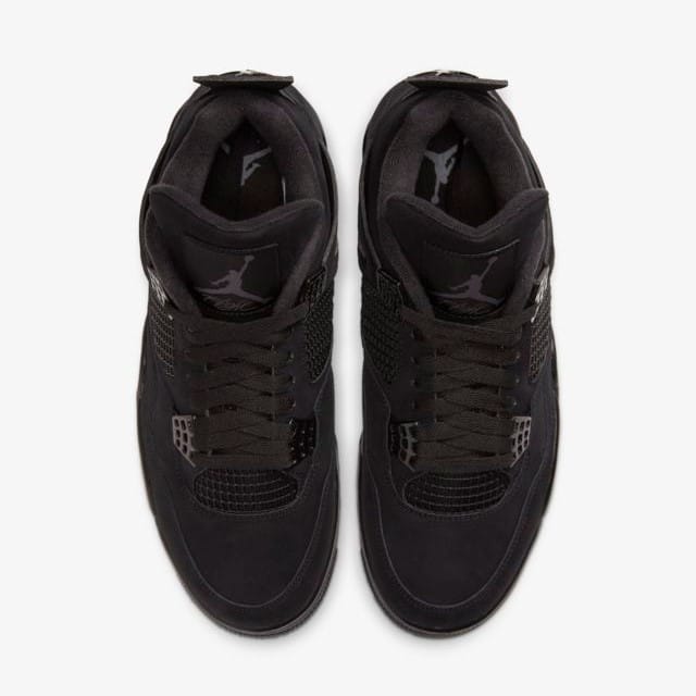 JORDAN RETRO 4